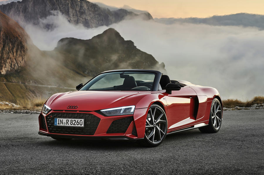 How Much Is It To Ride A Audi R8 In Dubai