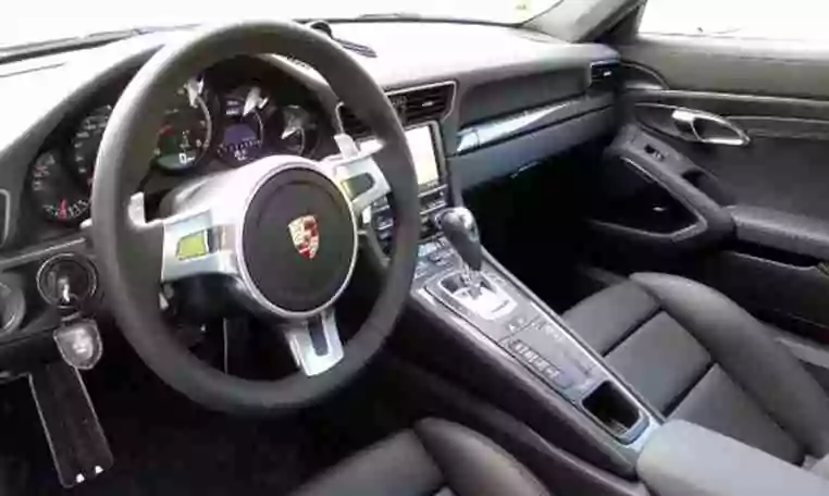 Porsche Cayenne Turbo S rental in Dubai 
